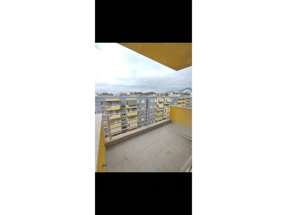 Tirane, shes apartament 1+1 Kati 4, 63 m² 83.000 € (Fresku)