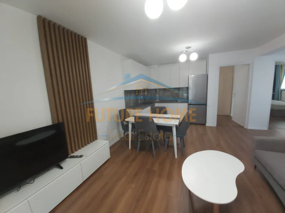 Tirane, shitet apartament 2+1+Ballkon Kati 1, 73 m² 210.000 € (Rruga Besnik Sykja)
