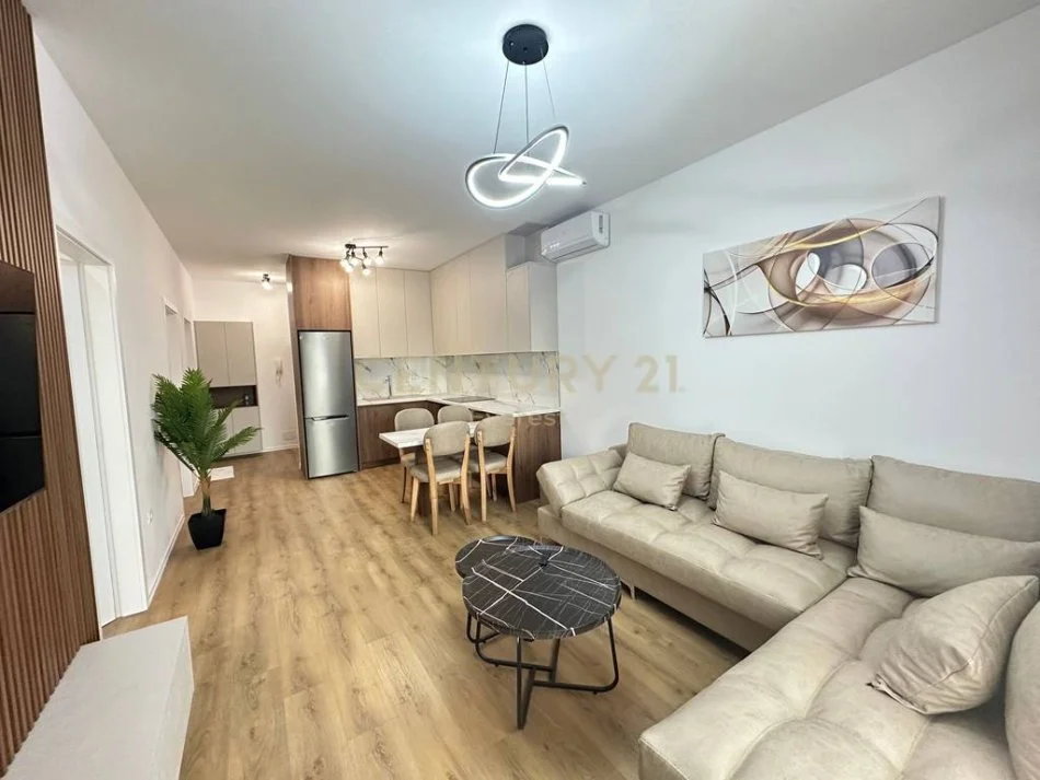 Tirane, jap me qera apartament 2+1 Kati 8, 77 m² 1.200 € 