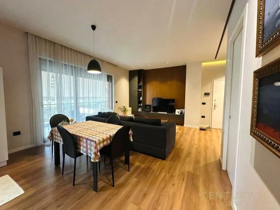 Tirane, shitet apartament 2+1+Aneks+Ballkon Kati 2, 127 m² 380.000 €tek Delijorgji!
