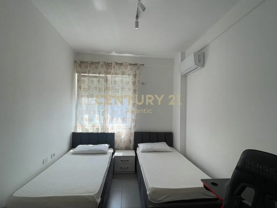 Durres, jepet me qera apartament 2+1 Kati 4, 74 m² 500 € (Apartament 2+1 me Qira në Plazh Iliria, Durres!)