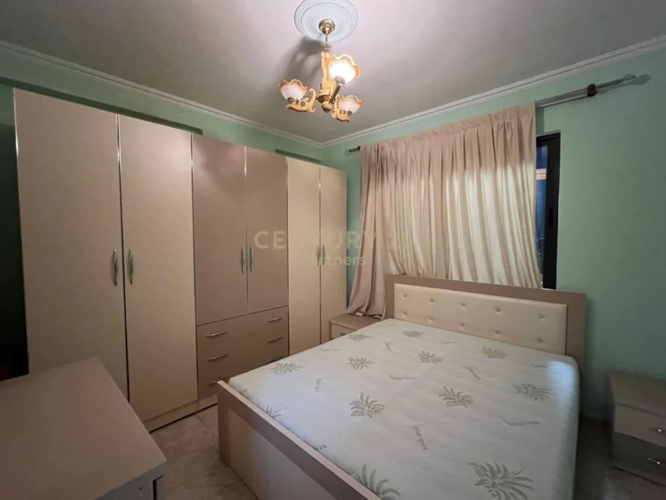 Tirane, jepet me qera apartament 1+1 Kati 3, 55 m² 600 € 