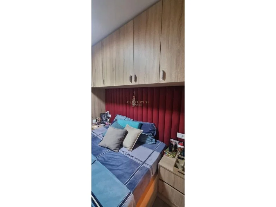 Tirane, shitet apartament 2+1 Kati 2, 56 m² 230.000 € (Bllok)