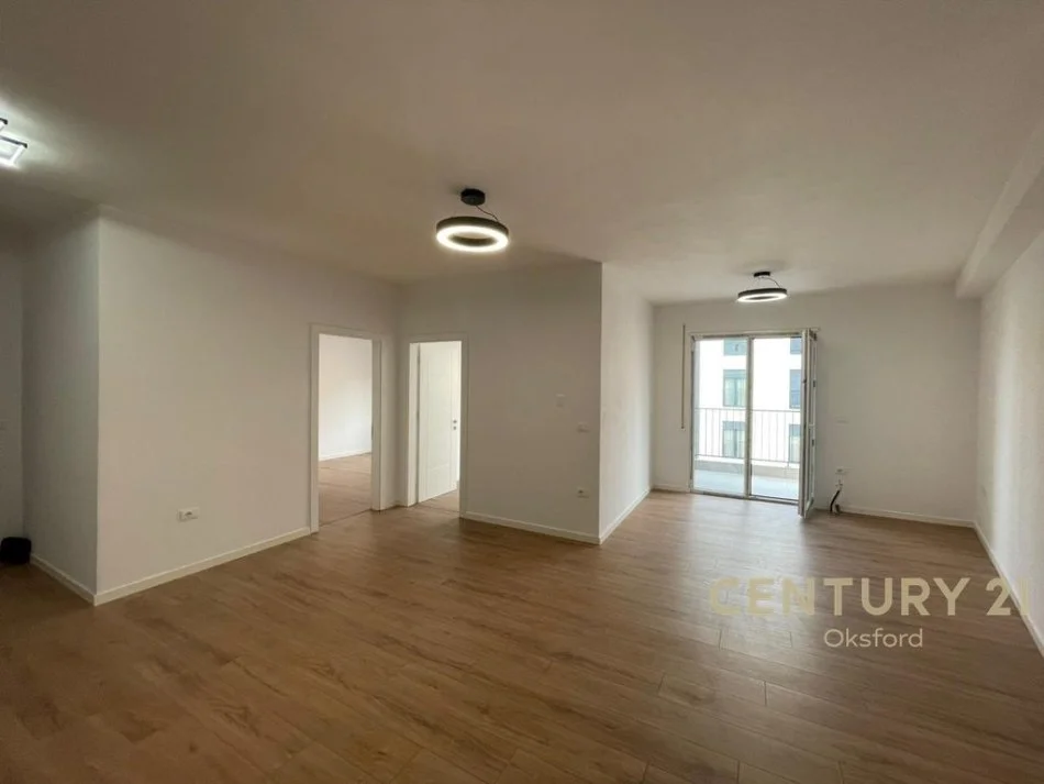 Tirane, shes apartament 2+1+Ballkon Kati 7, 89 m² 149.000 €