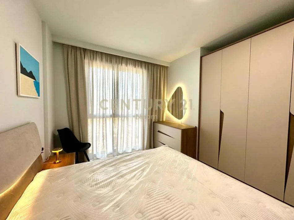 Tirane, jepet me qera apartament 1+1+Aneks+Ballkon Kati 5, 71 m² 600 € (Neom126305)