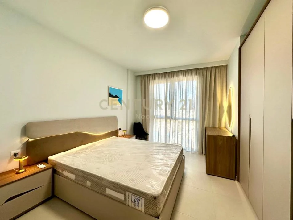 Tirane, jepet me qera apartament 1+1+Aneks+Ballkon Kati 5, 71 m² 600 € (Neom126305)