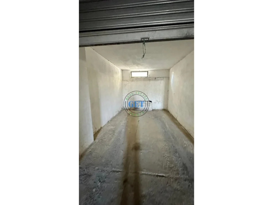 Durres, jepet me qera apartament 2+1 , 90 m² 400 € (Plazh Iliria)