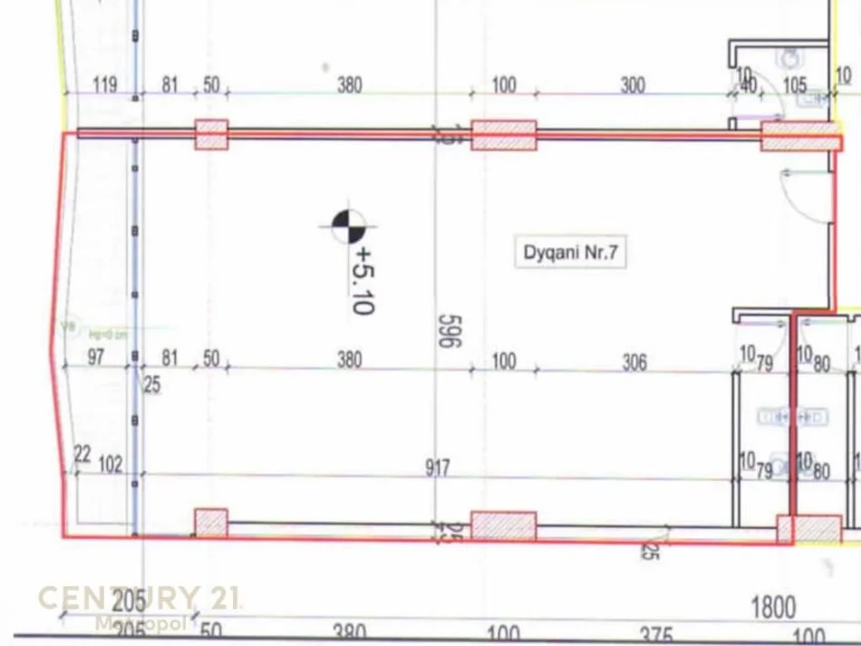 Tirane, jepet me qera ambjent biznesi Kati 1, 84 m² 840 € (Farmacia 10)