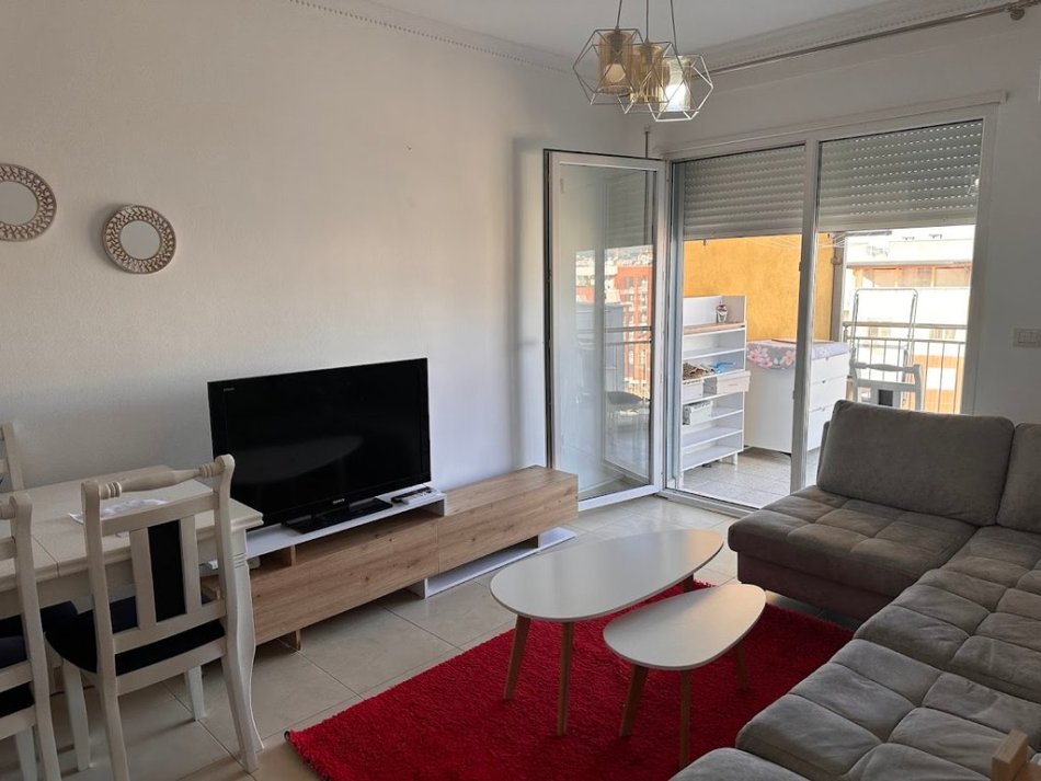 Tirane, jepet me qera apartament 1+1 Kati 7, 51 m² 550 € 
