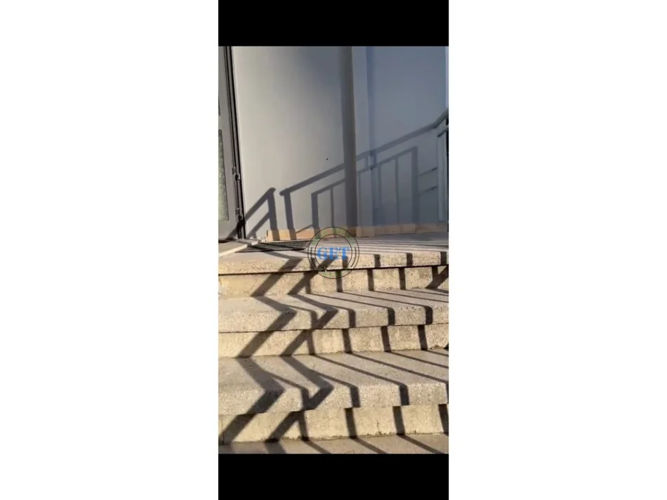 Durres, jepet me qera Vile 3+1 Kati 2, 100 m² 500 € (pranë Markatës)