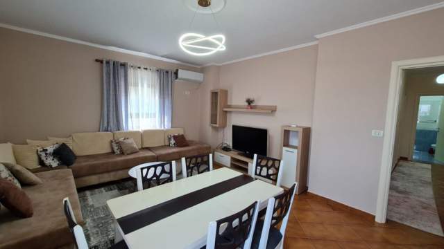Tirane, jepet me qera apartament 2+1+A+BLK Kati 6, 85 m² 450 Euro (Termnali,Rr.Gramoz Pashko)