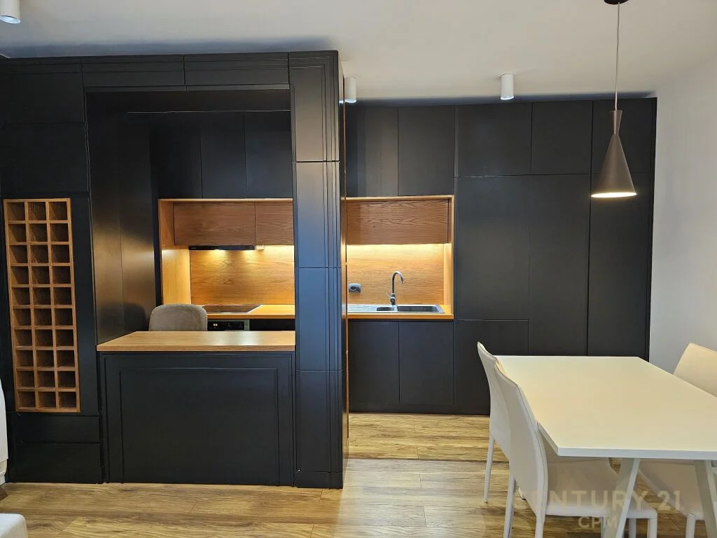 Shesim Apartament 1+1 prane Nobis, tek Liqeni