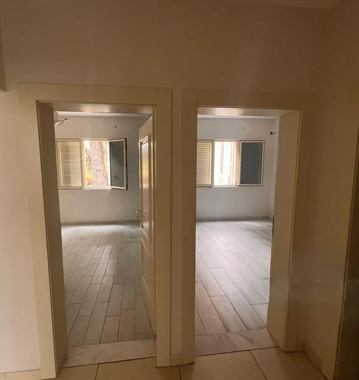 Tirane, shitet Vile 3 Katshe Kati 3, 273 m² 450.000 € 