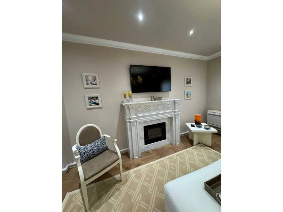 Tirane, jepet me qera apartament 2+1+Ballkon Kati 6, 109 m² 1.400 € (Bllok)