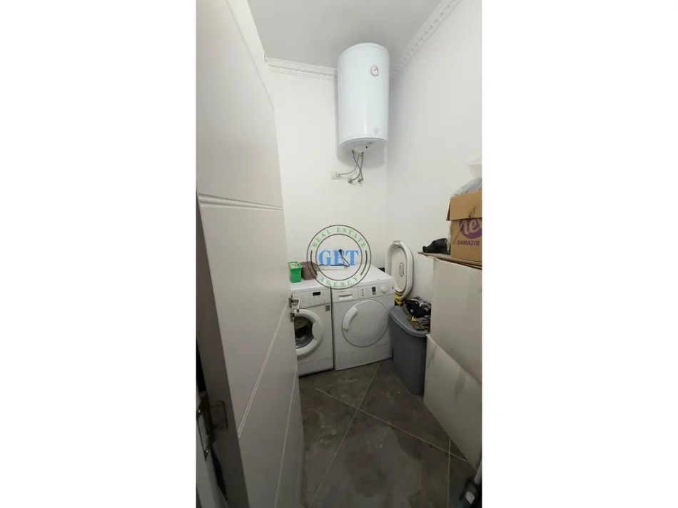 Durres, shitet apartament 2+1 Kati 5, 125 m² 280.000 € (Pranvera)