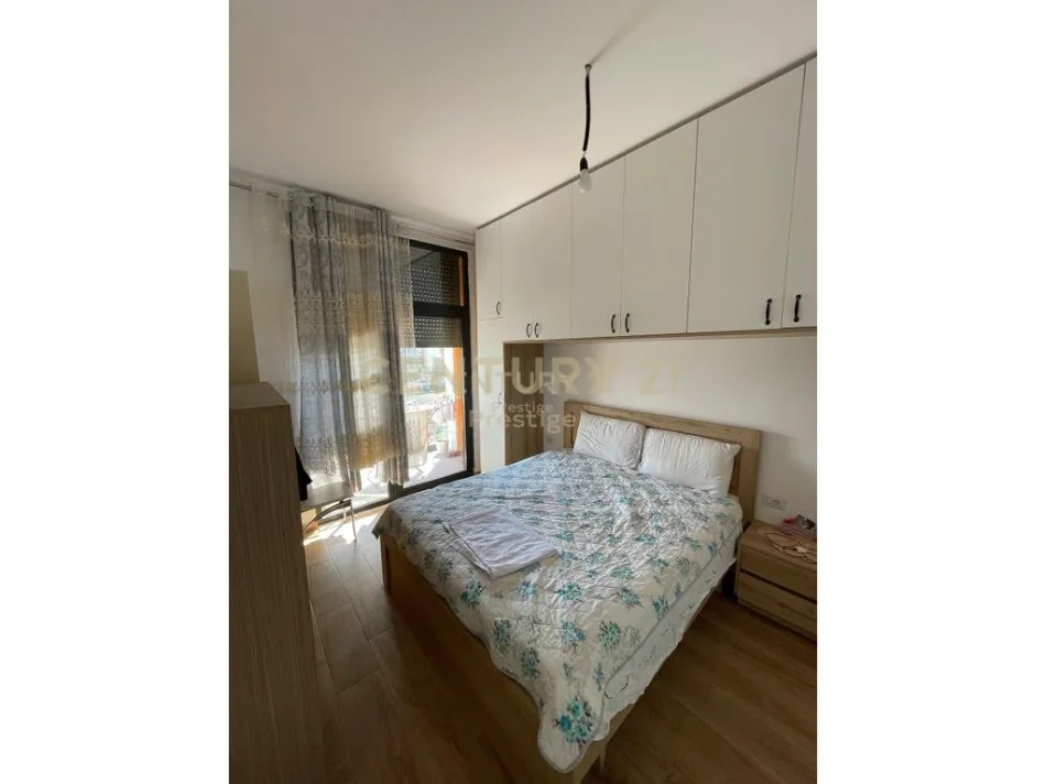 Tirane, jepet me qera apartament 2+1+Aneks+Ballkon Kati 5, 76 m² 600 € (pranë zonës së Ish-Doganës)