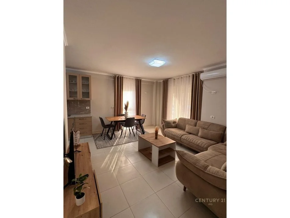 Tirane, jepet me qera apartament 2+1 Kati 5, 84 m² 750 € (Rruga Mine Peza)