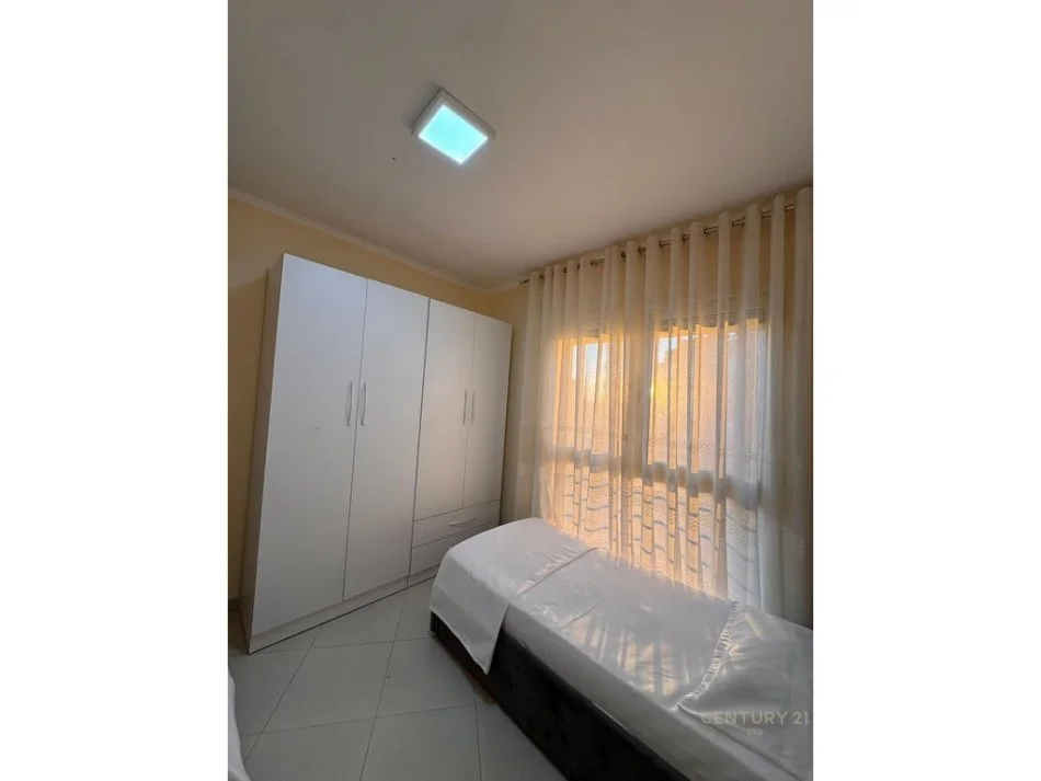 Tirane, jepet me qera apartament 2+1 Kati 5, 84 m² 750 € (Rruga Mine Peza)