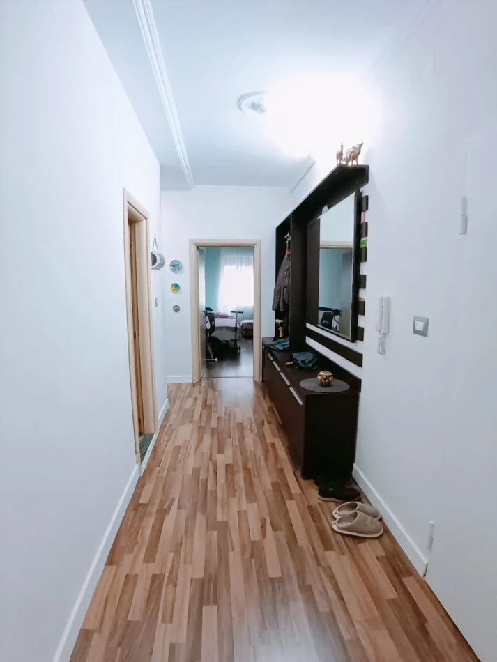 Tirane, shitet apartament 2+1+Ballkon Kati 3, 125 m² 195.000 € (Shkolla e Baletit)