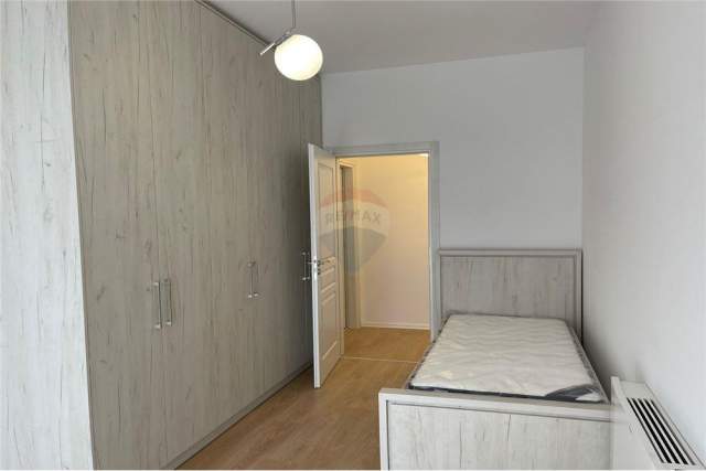 Tirane, jepet me qera apartament 2+1+BLK Kati 4, 101 m² 450 Euro (rruga dibres)