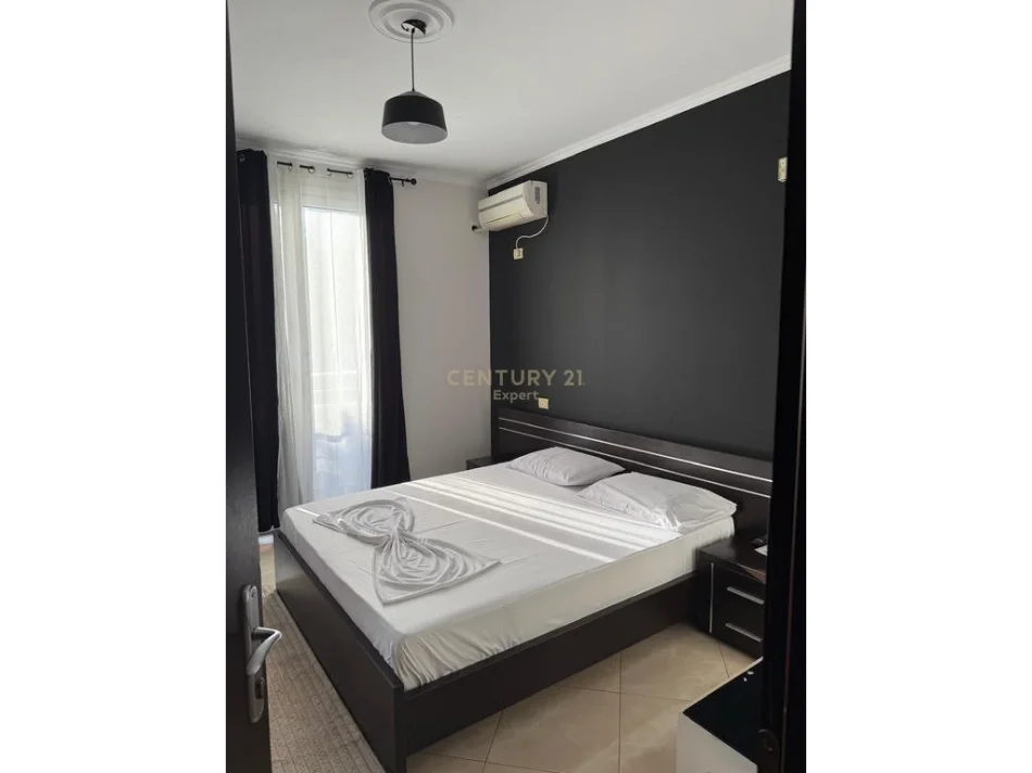 Tirane, shitet hotel Kati 1, 1.310 m² 2.000.000 € (Mullet)