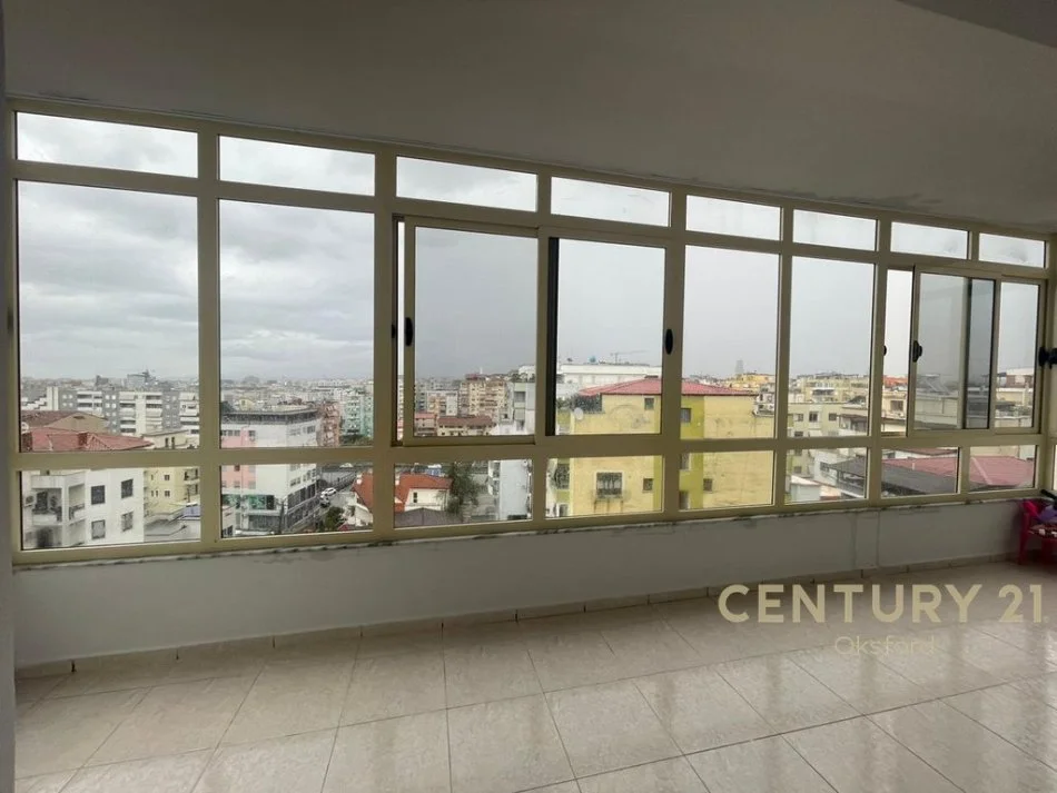 Tirane, jepet me qera apartament 1+1 Kati 5, 70 m² 550 € (Kodra e diellit)