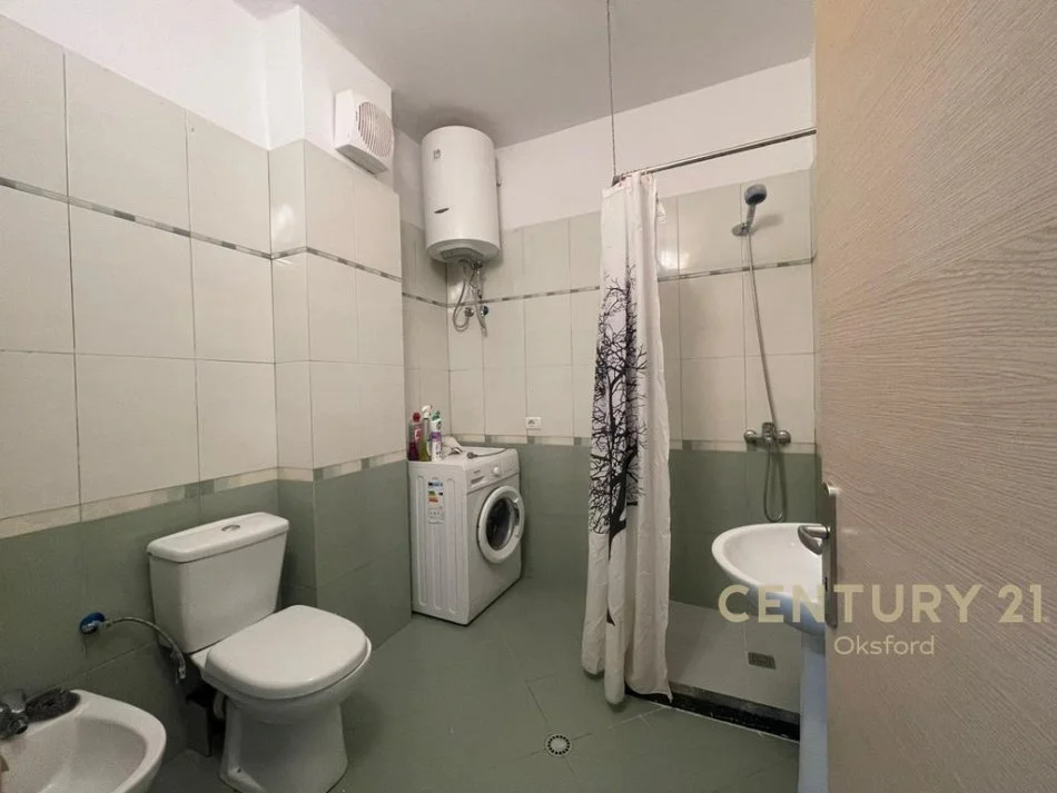 Tirane, jepet me qera apartament 1+1 Kati 5, 70 m² 550 € (Kodra e diellit)