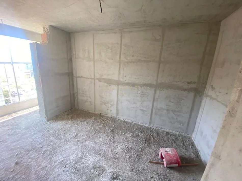 Tirane, shes apartament 1+1+Ballkon Kati 8, 71 m² 145.000 € (Ish Parku)