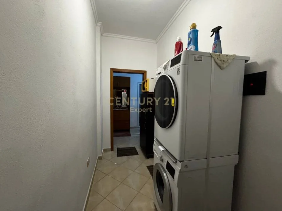 Tirane, shitet apartament , 46 m² 65.000 € 