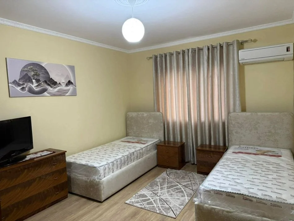 Tirane, shitet apartament 2+1 Kati 5, 80 m² 135.000 € (Rruga Ali Dem)