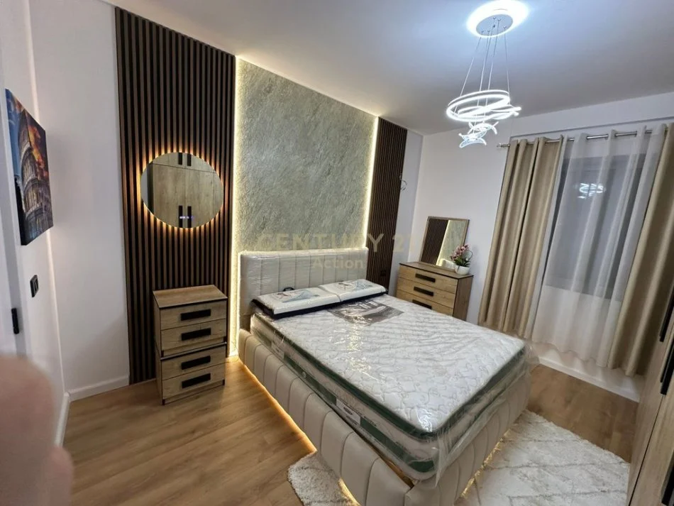 Tirane, shitet apartament 2+1 Kati 9, 96 m² 157.000 € (Rruga Henrik Lacaj)