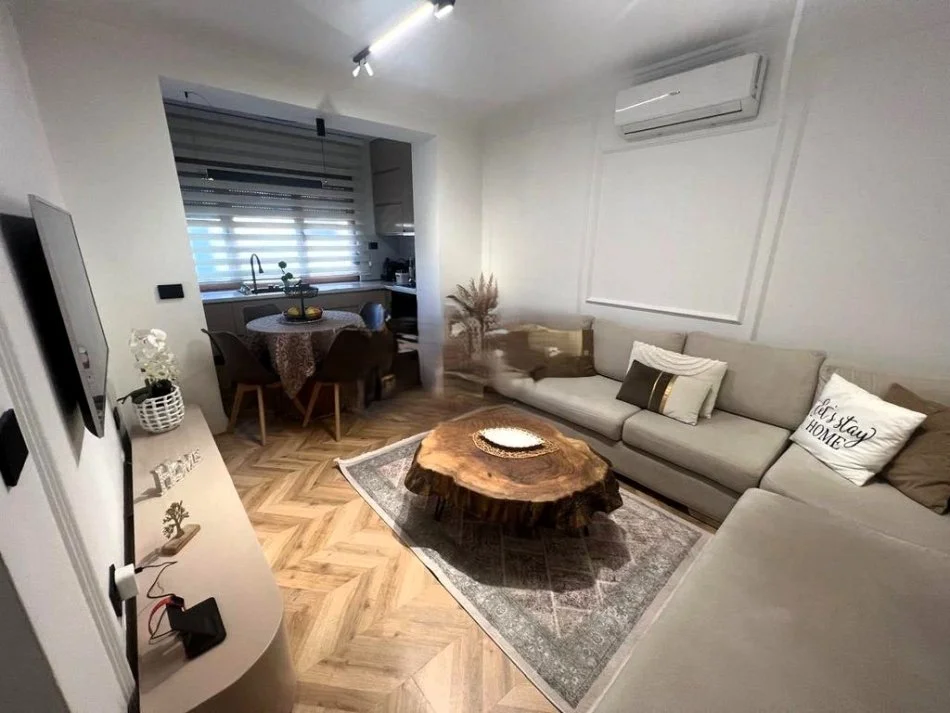 Tirane, shitet apartament 2+1 Kati 2, 78 m² 128.000 € (ALLIAS)