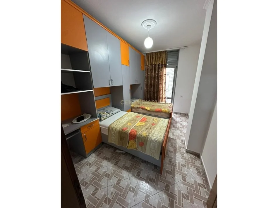 Tirane, jepet me qera apartament 2+1+Ballkon Kati 7, 100 m² 500 € (Astir vila-L)