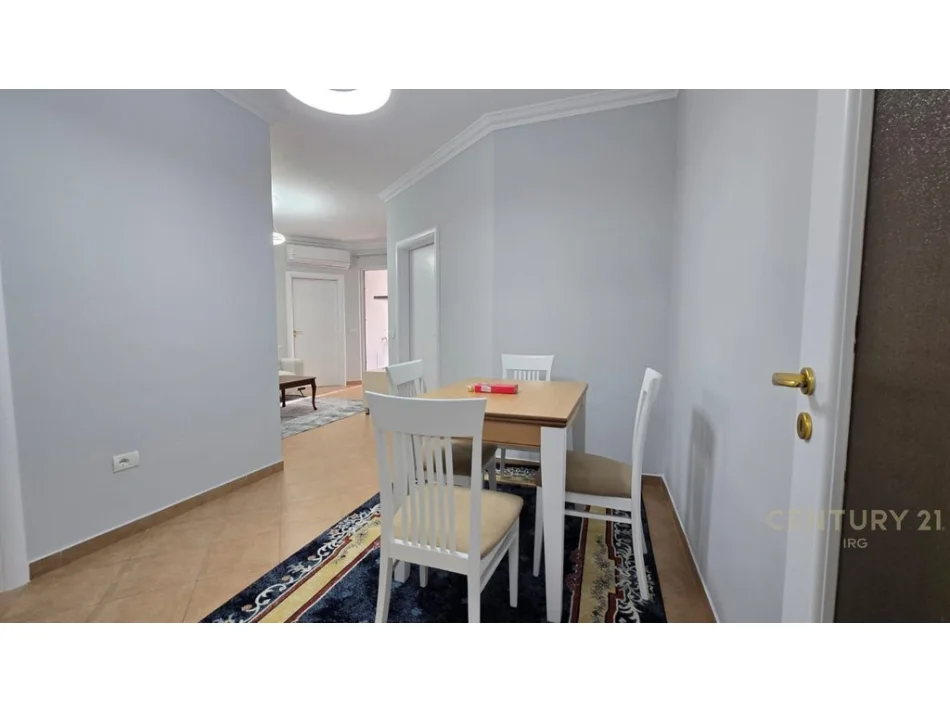 Tirane, jepet me qera apartament 2+1 Kati 7, 78 m² 830 € (rr e kavajes)
