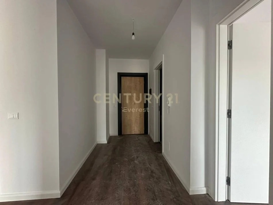 Tirane, shitet 2+1 Kati 3, 125 m² 138.000 € (Rruga Dervish Luzha)