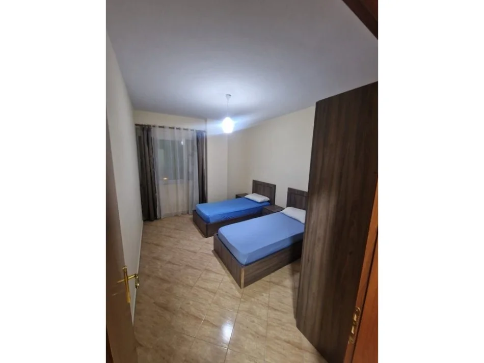 Tirane, jepet me qera apartament 2+1+Ballkon Kati 1, 110 m² 650 € (don bosko vizion plus)