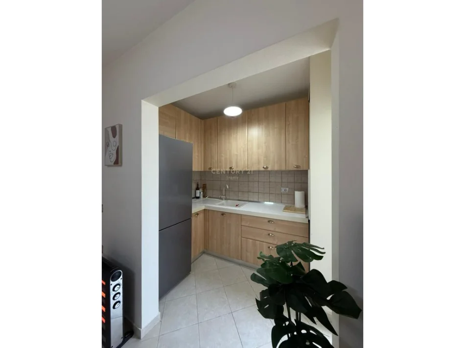 Tirane, shitet apartament 1+1 Kati 4, 54 m² 120.000 € 