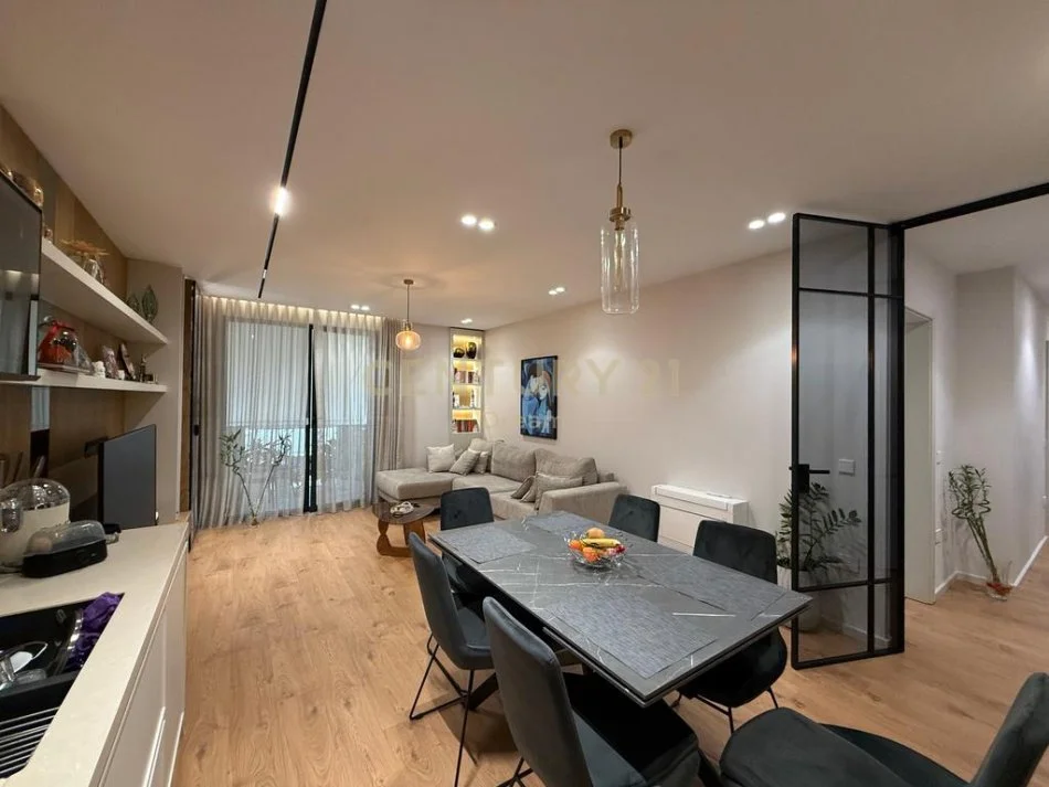 Tirane, shitet apartament 2+1 Kati 2, 124 m² 349.000 € (Liqeni i Thate,Prane Vet Hospital) !!!!!!!!!!!!!!!!!!!