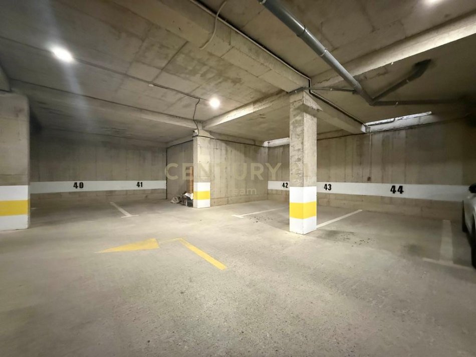 Tirane, shitet apartament 2+1 Kati 2, 124 m² 349.000 € (Liqeni i Thate,Prane Vet Hospital) !!!!!!!!