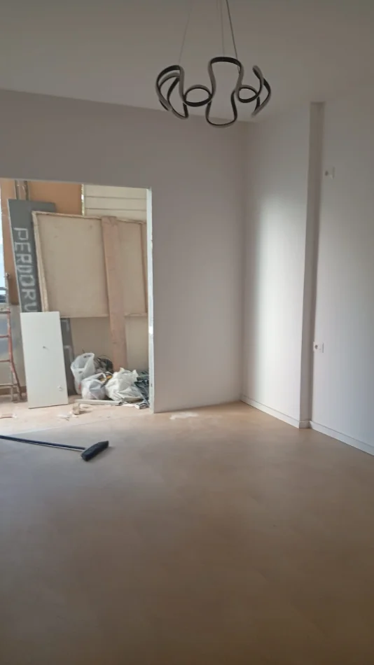 Tirane, shitet apartament 2+1+Aneks+Ballkon Kati 1, 95 m² 145.000 € (Yzberisht)