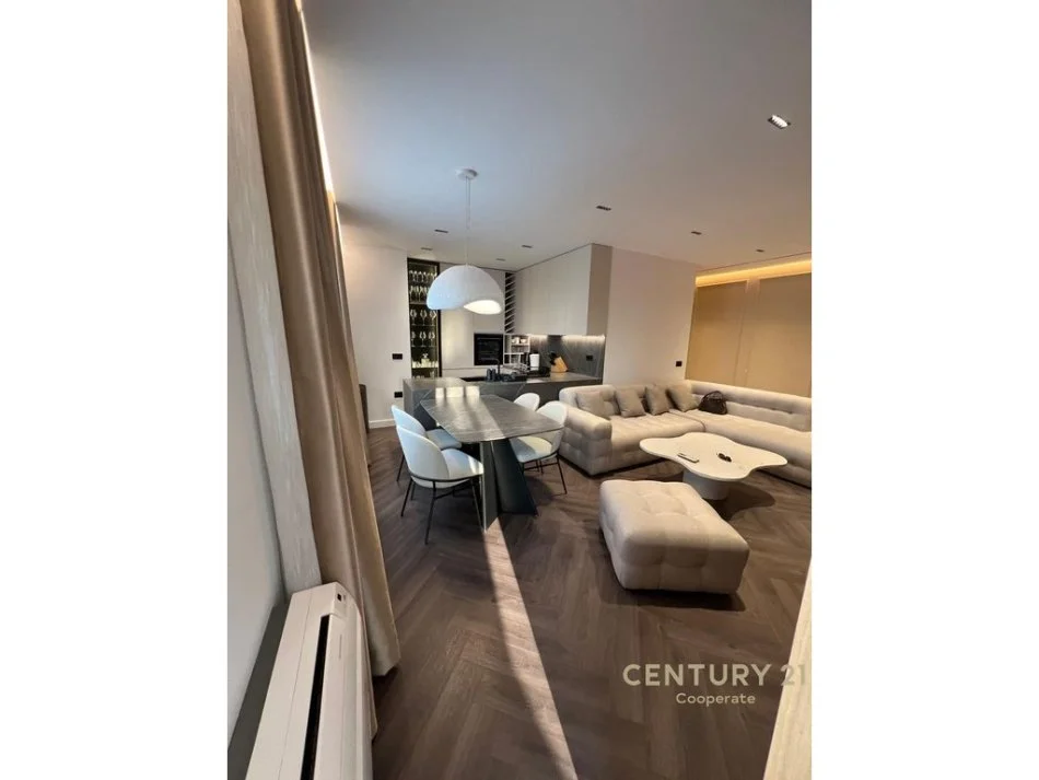 Tirane, shitet apartament 2+1 Kati 9, 103 m² 288.000 € (Fakulteti Ekonomik)