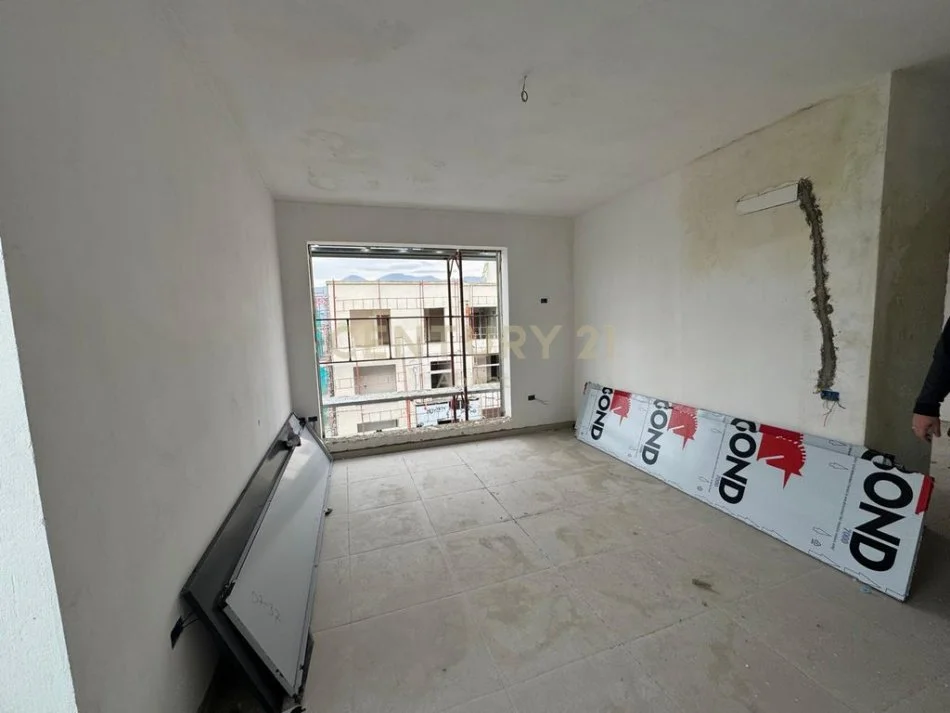 Tirane, shitet apartament 1+1 Kati 7, 57 m² 120.000 € 
