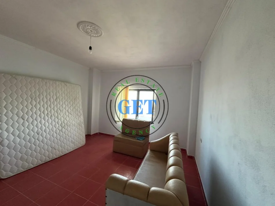 Durres, shitet apartament 1+1 Kati 5, 67 m² 50.000 € (Plazh Hekurudha)