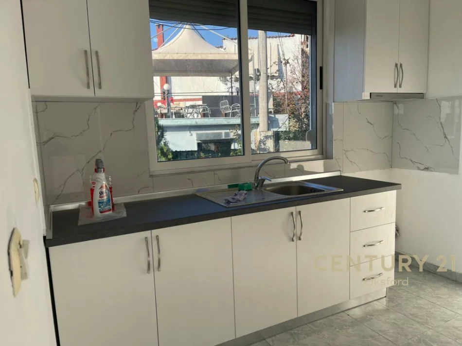 Tirane, shitet apartament 1+1 Kati 0, 51 m² 62.000 € (Shkoze)