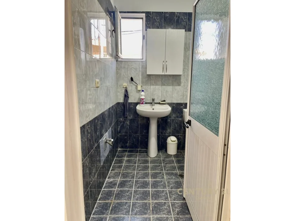 Tirane, shitet apartament 1+1 Kati 0, 51 m² 62.000 € (Shkoze)