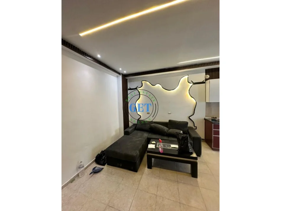 Durres, shitet apartament Kati 6, 55 m² 72.000 € (Shkëmbi i Kavajës)