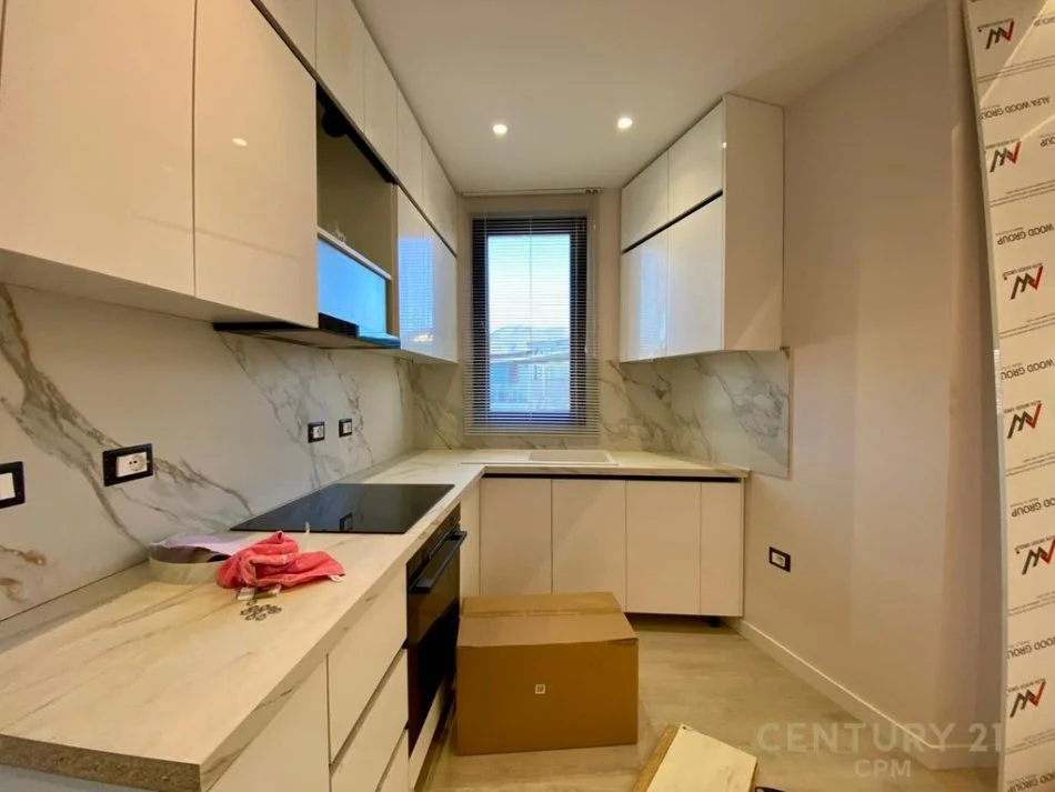 Tirane, shitet 2+1 Kati 2, 106 m² 165.000 € (Rruga Vangjel Argjiri)