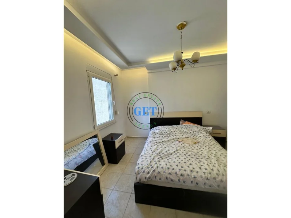Durres, shitet apartament Kati 6, 55 m² 72.000 € (Shkëmbi i Kavajës)