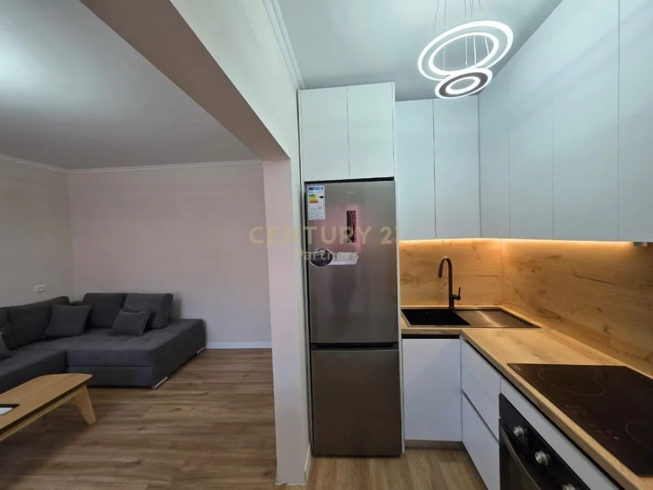 Tirane, shitet apartament 1+1 Kati 3, 54 m² 122.000 € 
