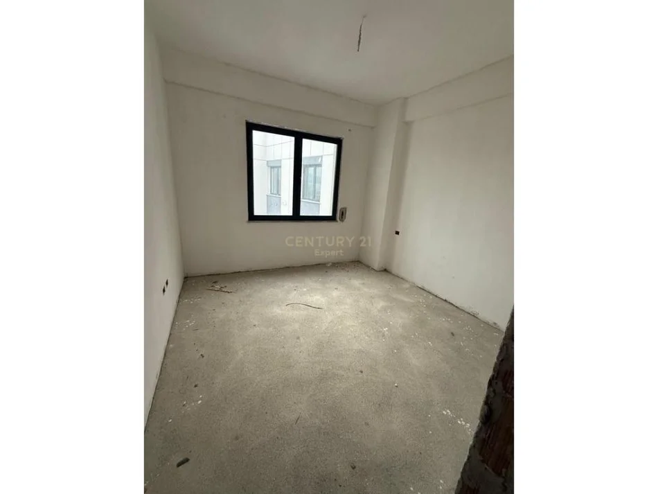 Tirane, shitet apartament 1+1 Kati 10, 64 m² 85.000 € 